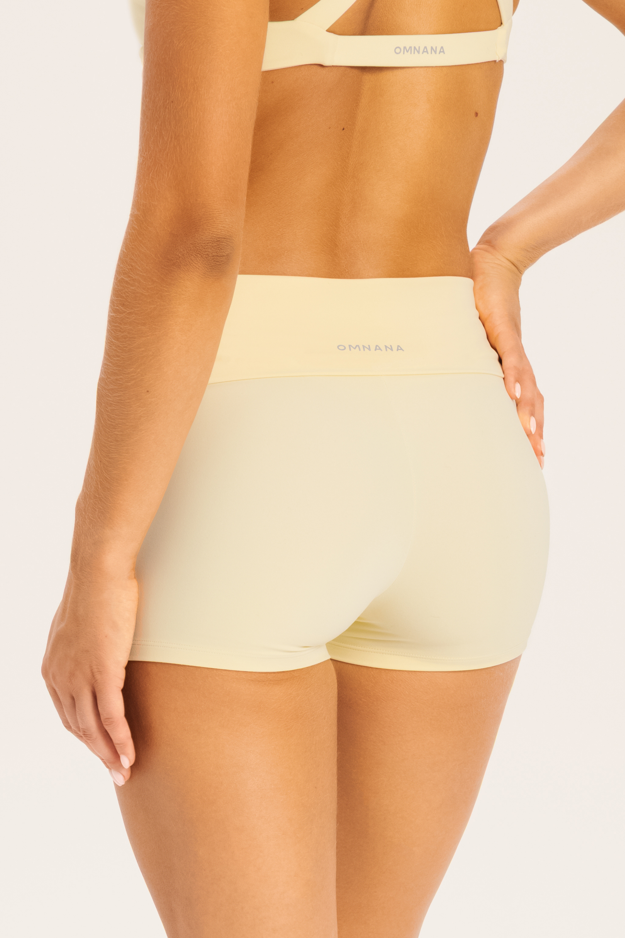 L'essence Fold Over Shorts 3"