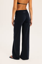 L'essence Wide Leg Pants